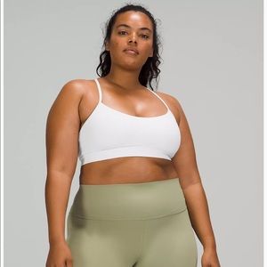 LULULEMON flow y nulu bra in white size 6